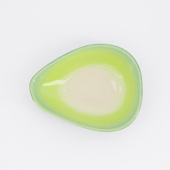 NIB Avocado Guac Serving Bowl Trinket Green - Picture 4 of 7